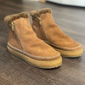 NWOT Setsu Ankle Boots by Laidback London